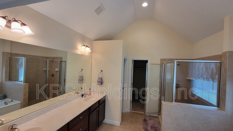 Huge Home in Wake Forest property image