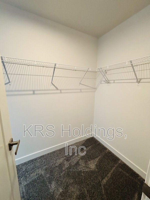 4 Bedroom in Amazing Location! property image