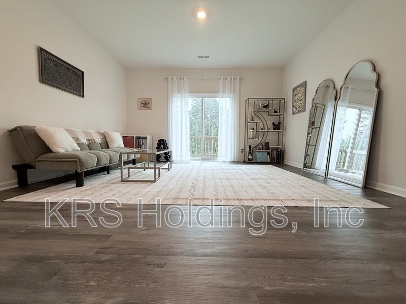 Durham Townhome with FREE RENT! property image