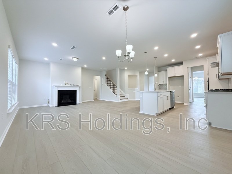 Brand New 5 Bedroom Home in Prestwick – Apex, NC property image