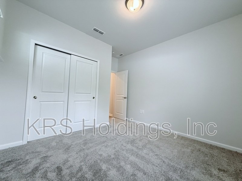 Brand New 5 Bedroom Home in Prestwick – Apex, NC property image