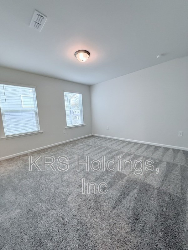 Brand New 5 Bedroom Home in Prestwick – Apex, NC property image