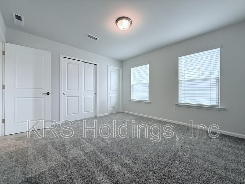 Brand New 5 Bedroom Home in Prestwick – Apex, NC property image