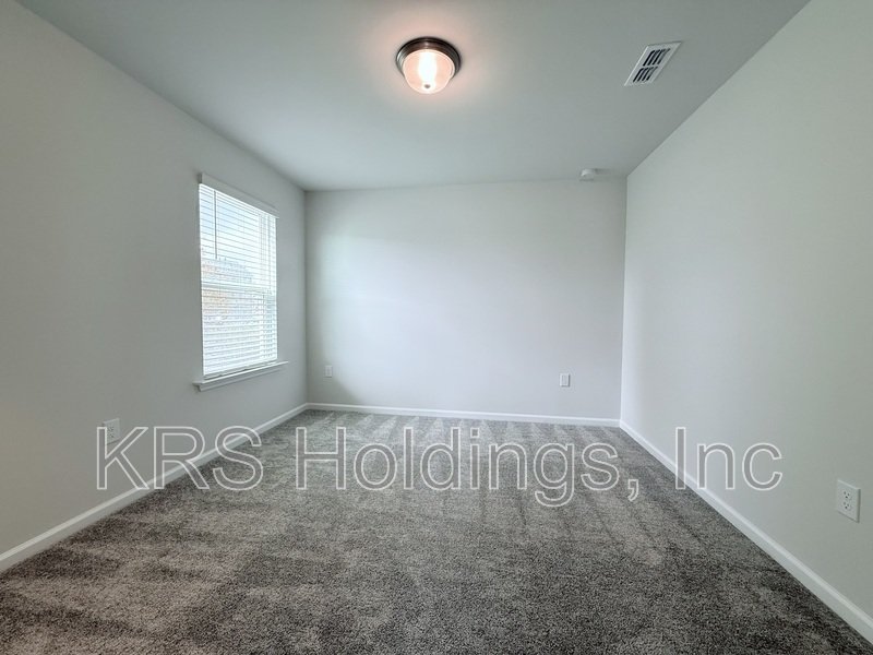 Brand New 5 Bedroom Home in Prestwick – Apex, NC property image