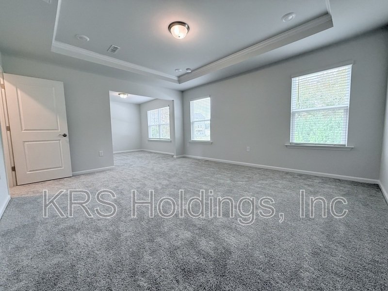 Brand New 5 Bedroom Home in Prestwick – Apex, NC property image