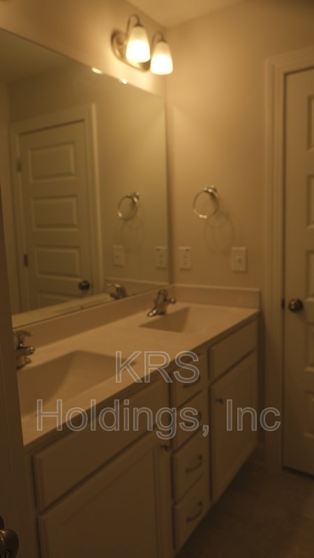 GORGEOUS Townhome in Cary property image