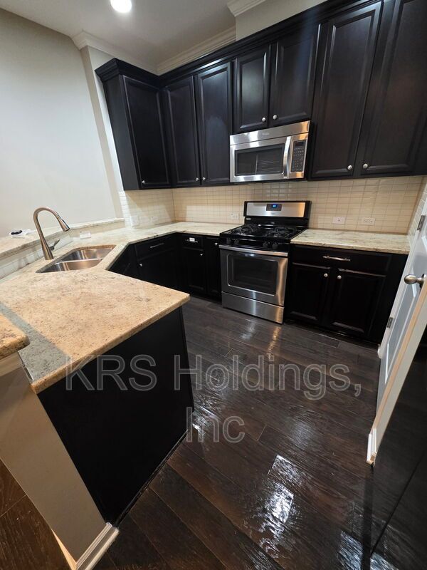 Unique Townhome in RTP! property image