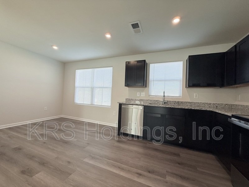 Gorgeous Townhome in Zebulon! property image