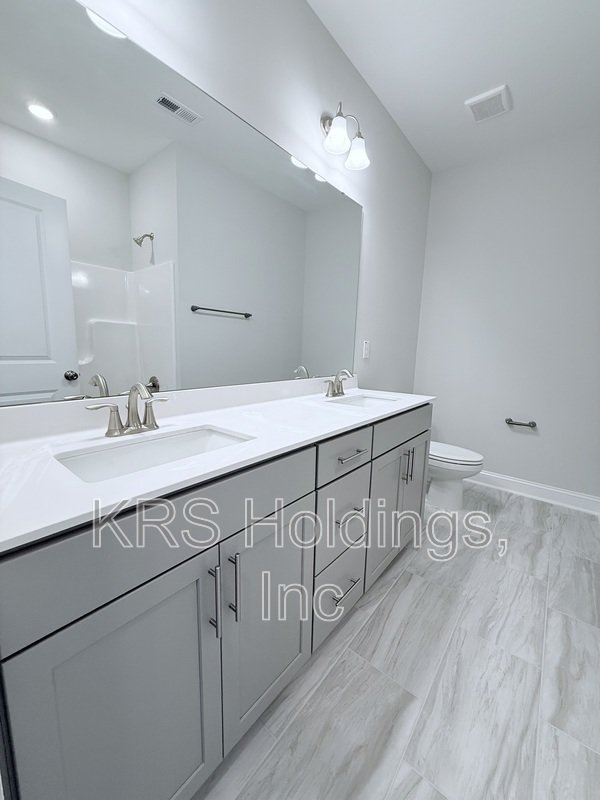 BRAND NEW CONSTRUCTION 5 BEDROOM HOME! property image