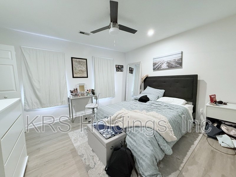 Chapel Hill Townhome for Rent – Convenient to UNC property image
