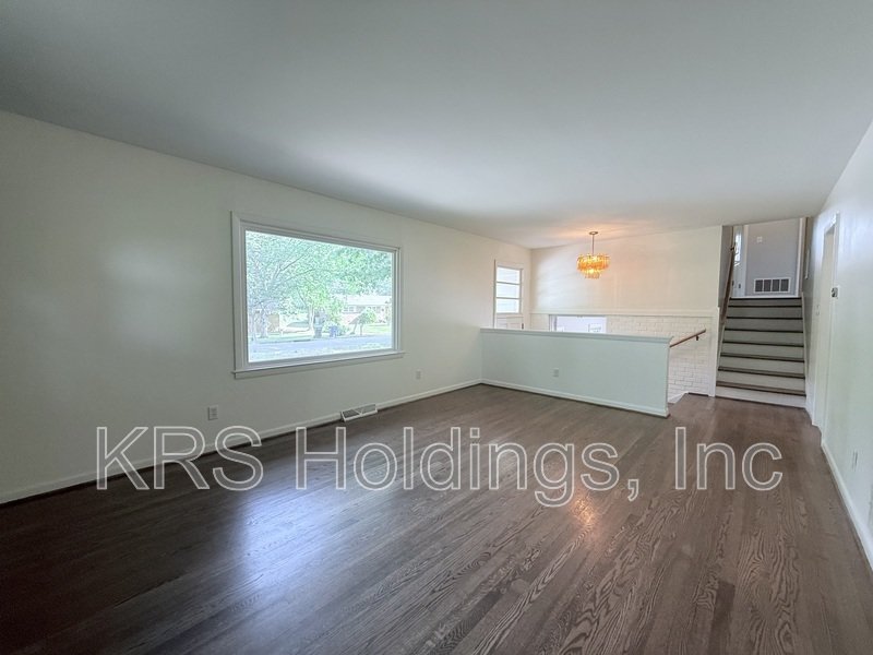 FREE JUNE RENTS in Adorable Home in Greenwood Farms! property image