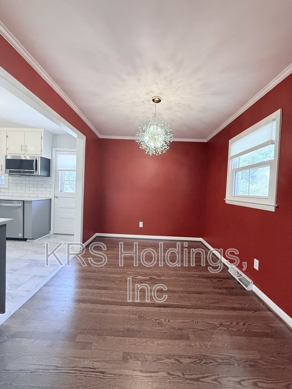 FREE JUNE RENTS in Adorable Home in Greenwood Farms! property image