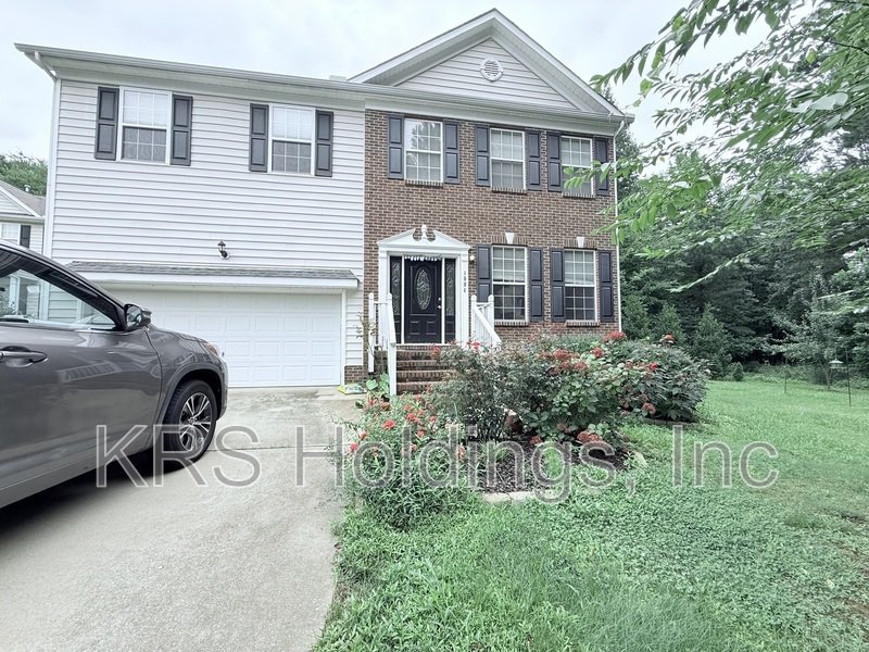 Spacious Home in Fuquay Varina with Community Pool Access! property image