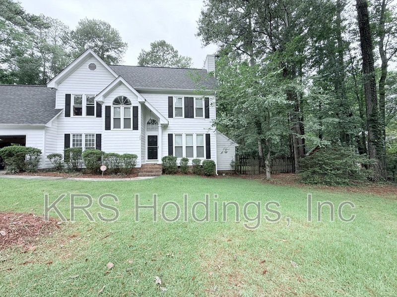Spacious Fuquay-Varina Home with Huge Fenced Backyard & 2-Car Garage! property image