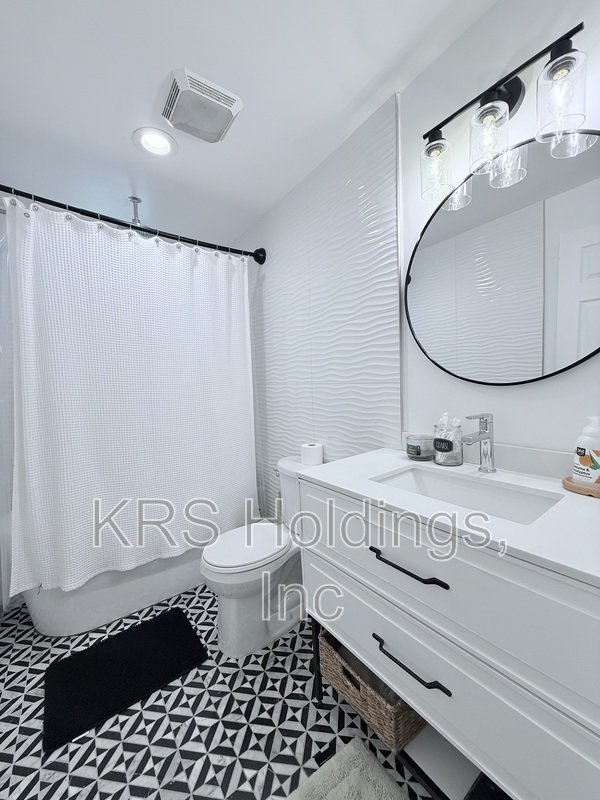 A Charmer in Downtown Raleigh ! property image