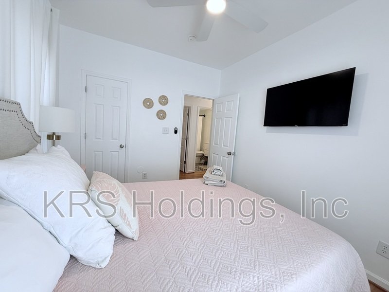 A Charmer in Downtown Raleigh ! property image